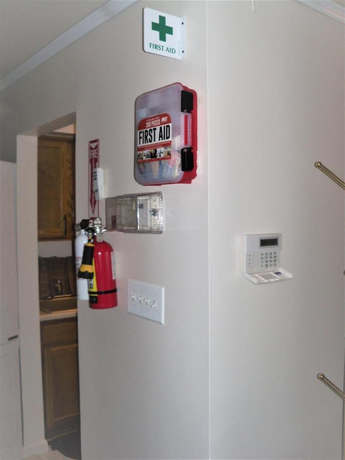 Two Bedrooms Apartment Manage And Supervise By Host Endless Features Amenities Dishwasher Washer Dryer Best Wifi Internet Services By Verizon Fios 960 Upload 960 Download Bi Monthly Free Housekeeping Services Huge 10000 Square Footage New York Eksteriør bilde