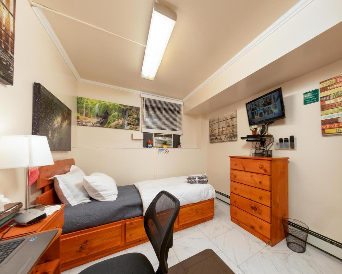Two Bedrooms Apartment Manage And Supervise By Host Endless Features Amenities Dishwasher Washer Dryer Best Wifi Internet Services By Verizon Fios 960 Upload 960 Download Bi Monthly Free Housekeeping Services Huge 10000 Square Footage New York Eksteriør bilde