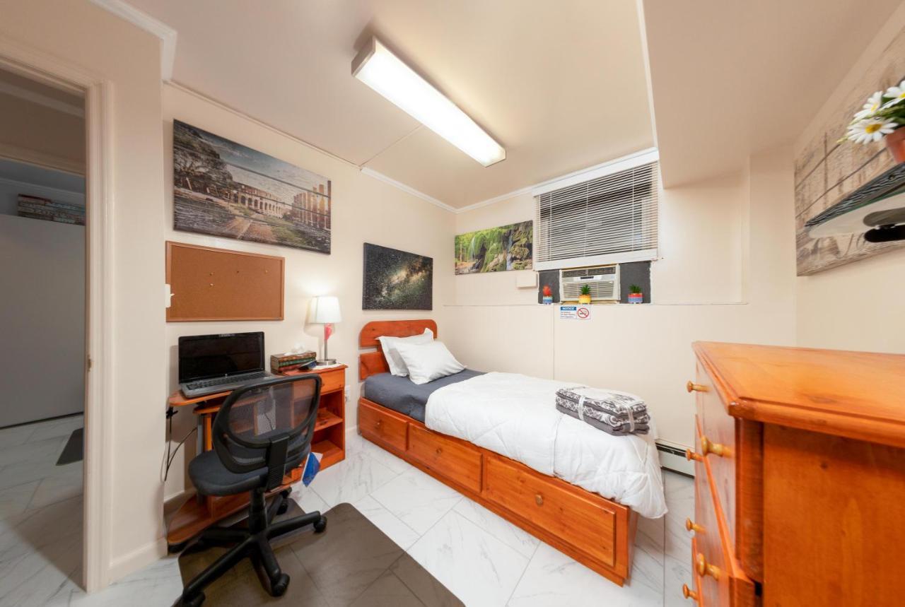 Two Bedrooms Apartment Manage And Supervise By Host Endless Features Amenities Dishwasher Washer Dryer Best Wifi Internet Services By Verizon Fios 960 Upload 960 Download Bi Monthly Free Housekeeping Services Huge 10000 Square Footage New York Eksteriør bilde