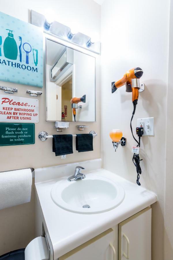 Two Bedrooms Apartment Manage And Supervise By Host Endless Features Amenities Dishwasher Washer Dryer Best Wifi Internet Services By Verizon Fios 960 Upload 960 Download Bi Monthly Free Housekeeping Services Huge 10000 Square Footage New York Eksteriør bilde